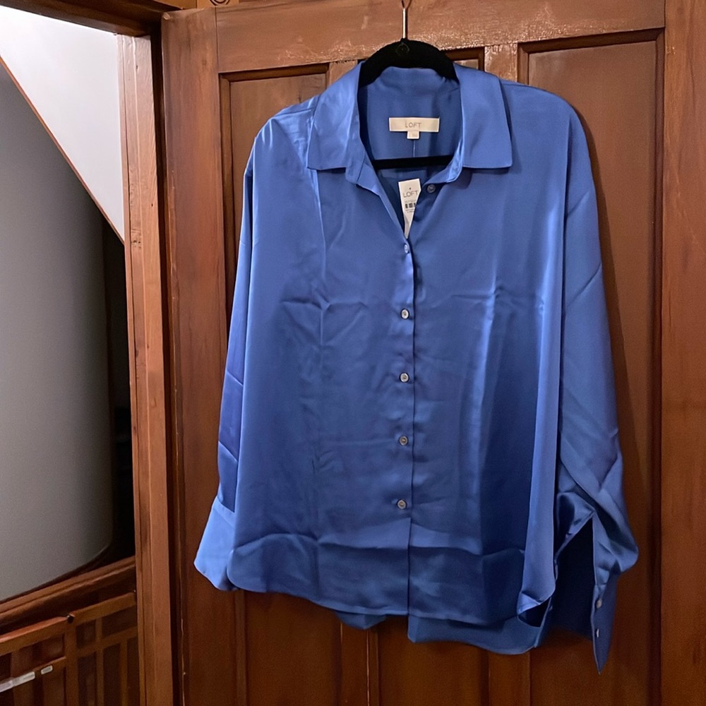 LOFT Women’s Polyester Button Up Blouse